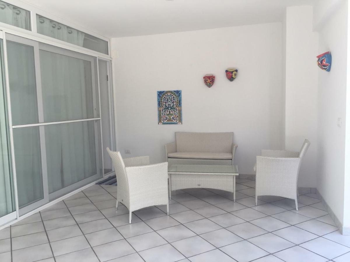 Hotel Arcobaleno Porto Cesareo Exterior foto